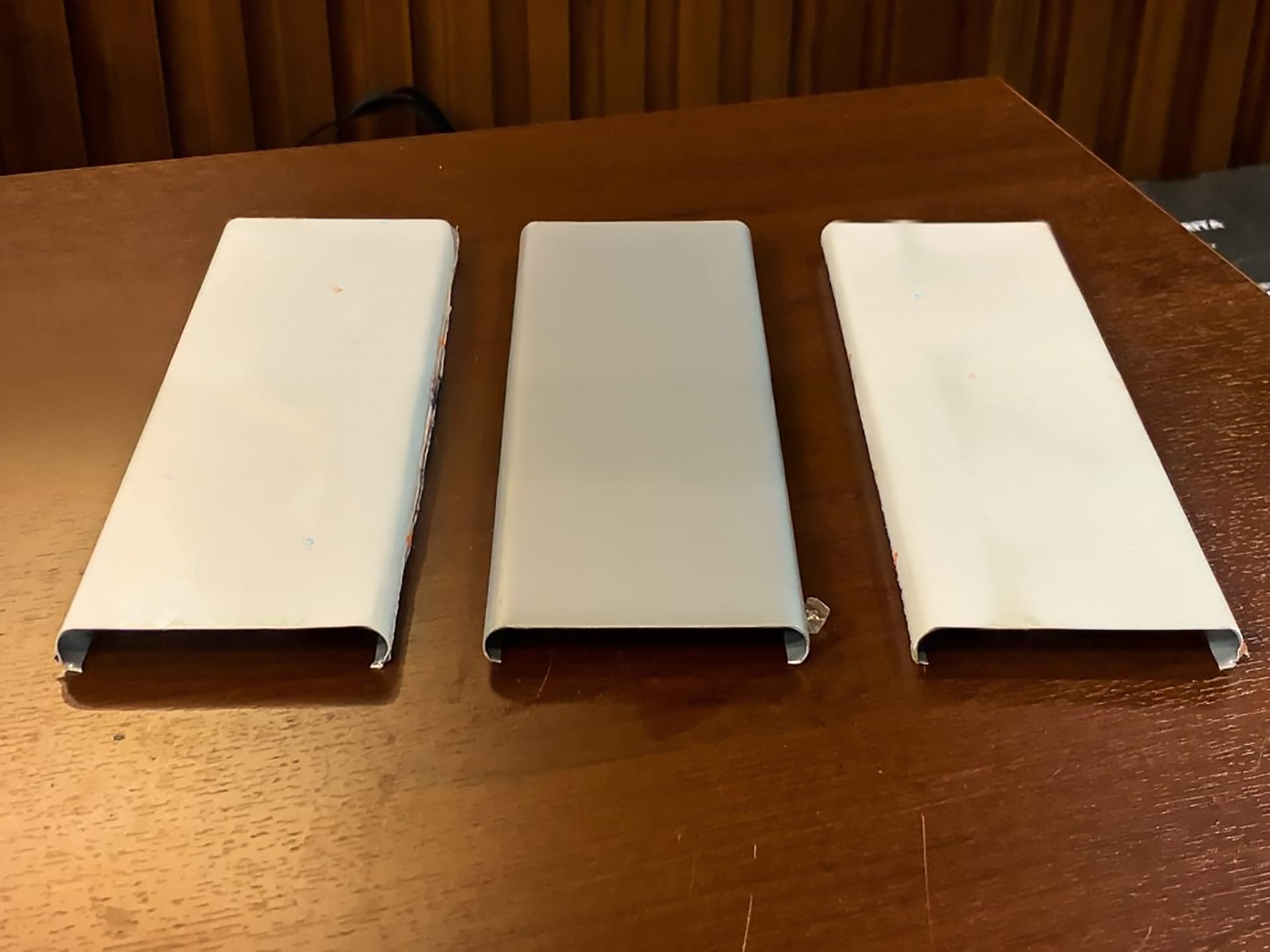 Read more about the article Phụ Kiện Trần Nhôm chính hãng, giải pháp lắp đặt chắc chắn và an toàn