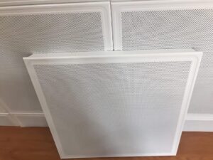 Read more about the article Trần Nhôm Hay Thạch Cao ưu nhược điểm