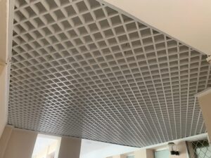 Read more about the article Vật Liệu Trần Nhôm lựa chọn hiện đại cho không gian sang trọng